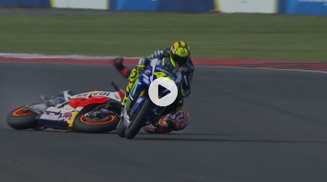 マルケスの転倒シーン