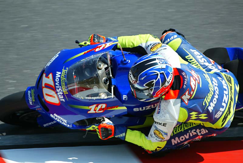 ケニー・ロバーツ 2002/SUZUKI GSV-R ©roadster-hiro