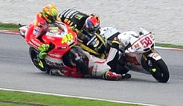 レースはロシアンルーレットでも不死身なゲームでもなく…