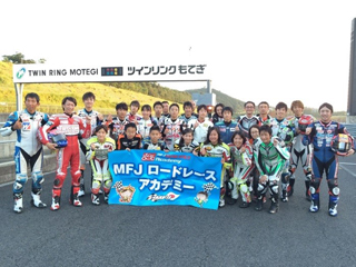 彗星のごとく現れて目の前の人参になる