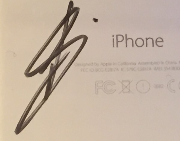 トニー・ボーのサイン